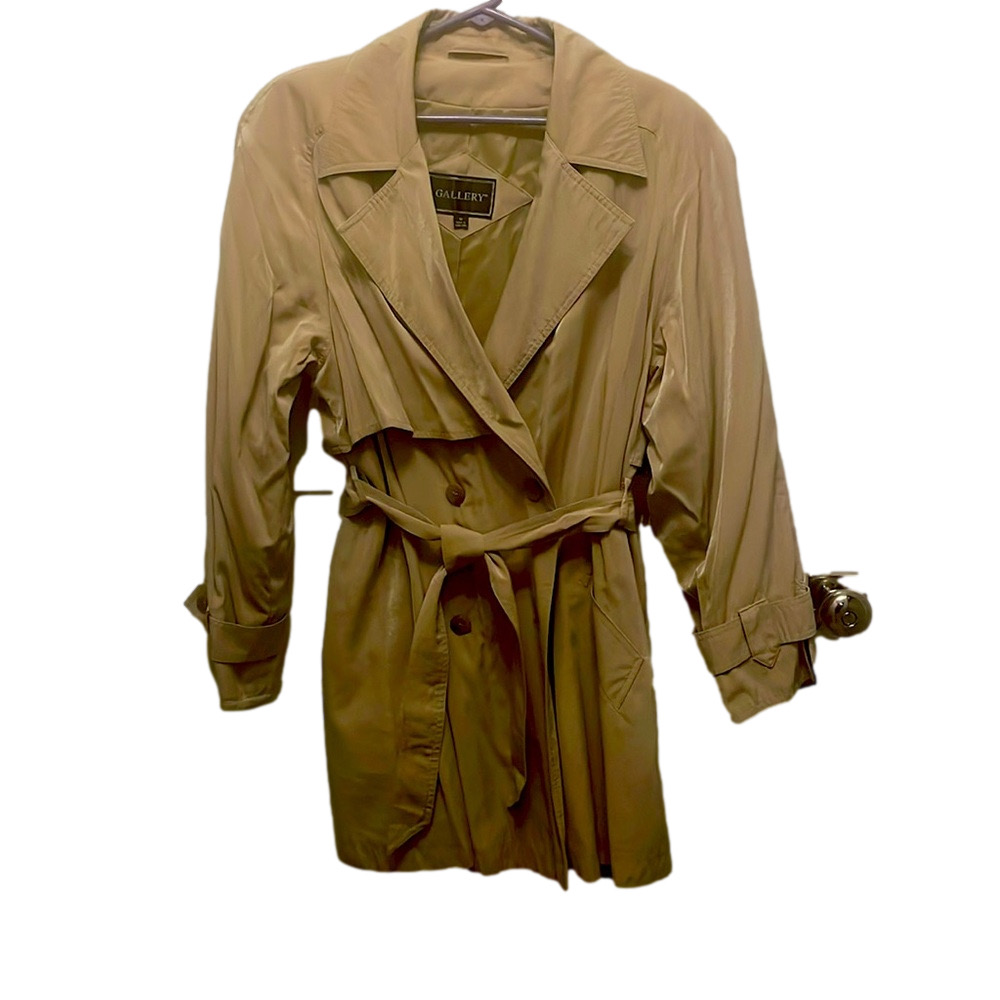 Gallery windbreaker jacket - Picture 1 of 7